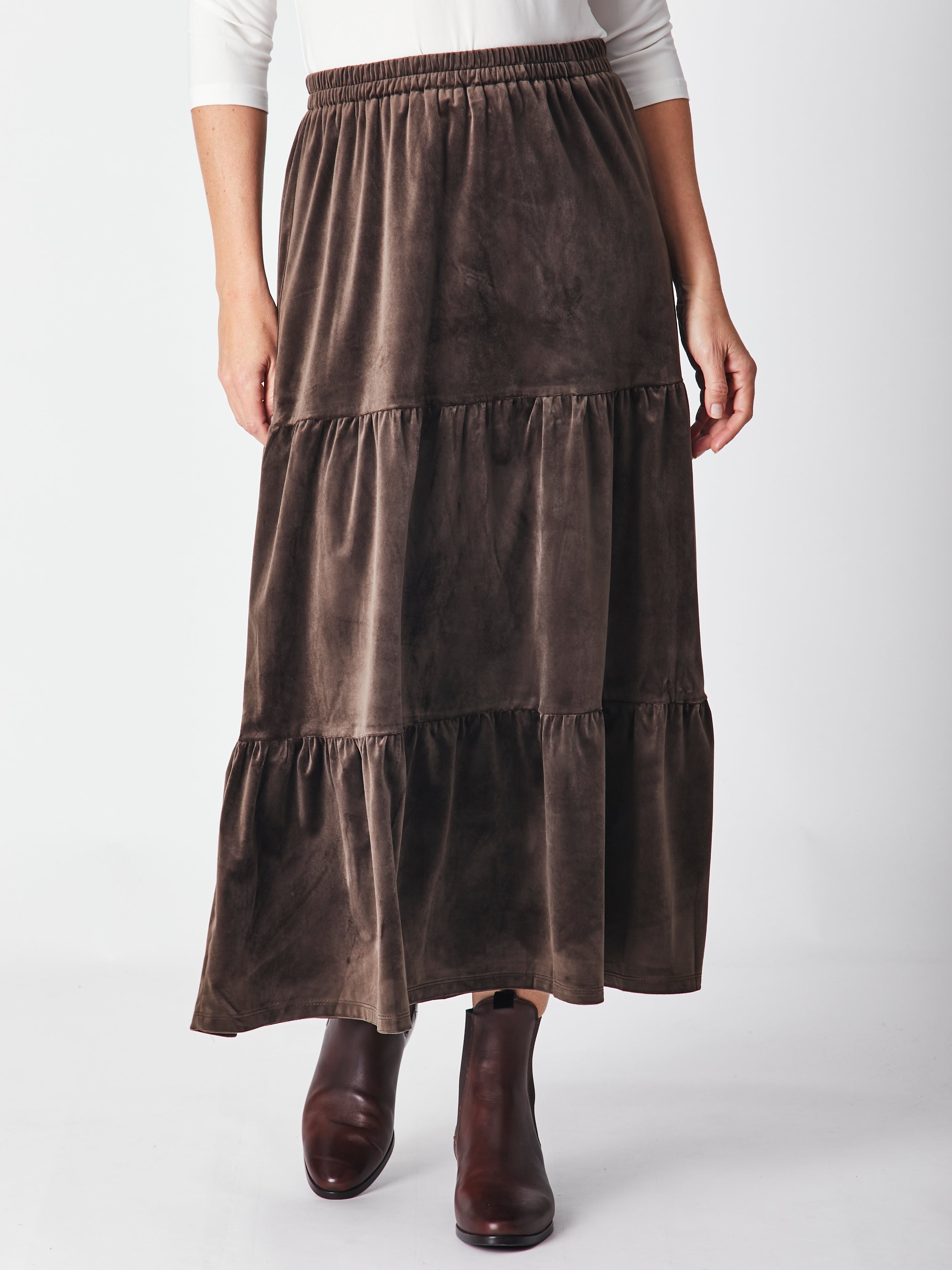 Cordelia Velveteen Skirt Mocha