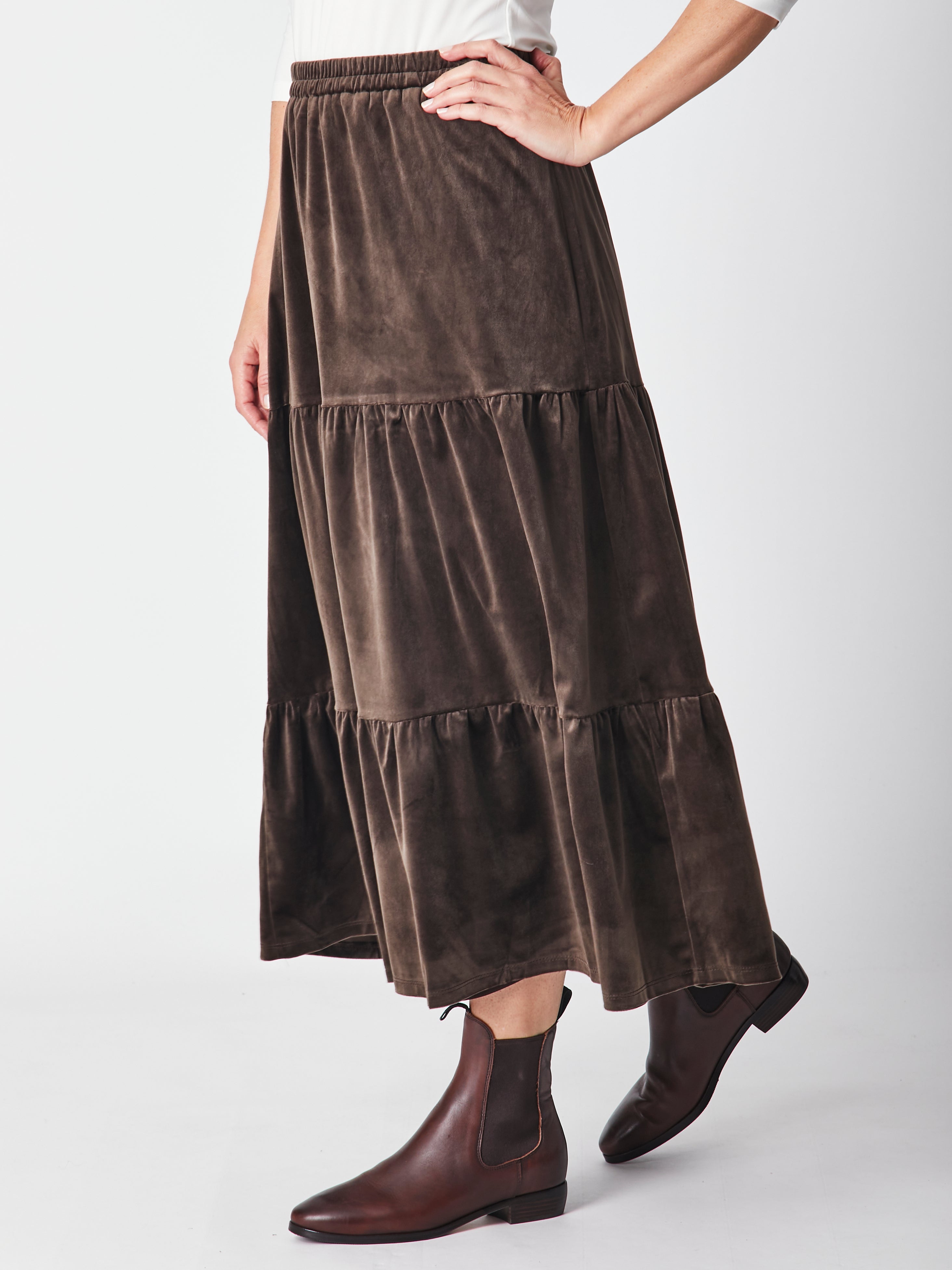Cordelia Velveteen Skirt Mocha