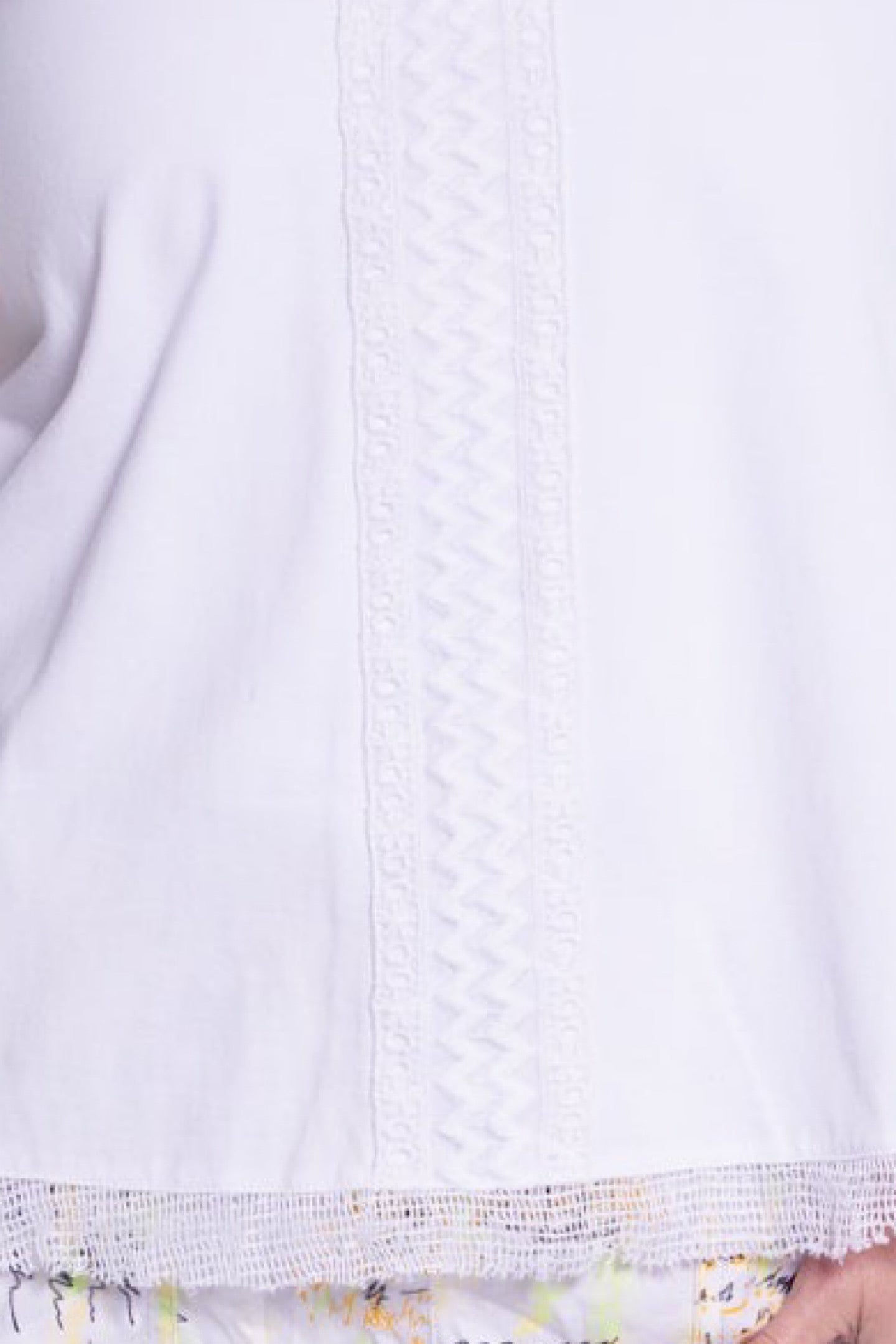 Cafe Latte Lace White T-shirt CLM499