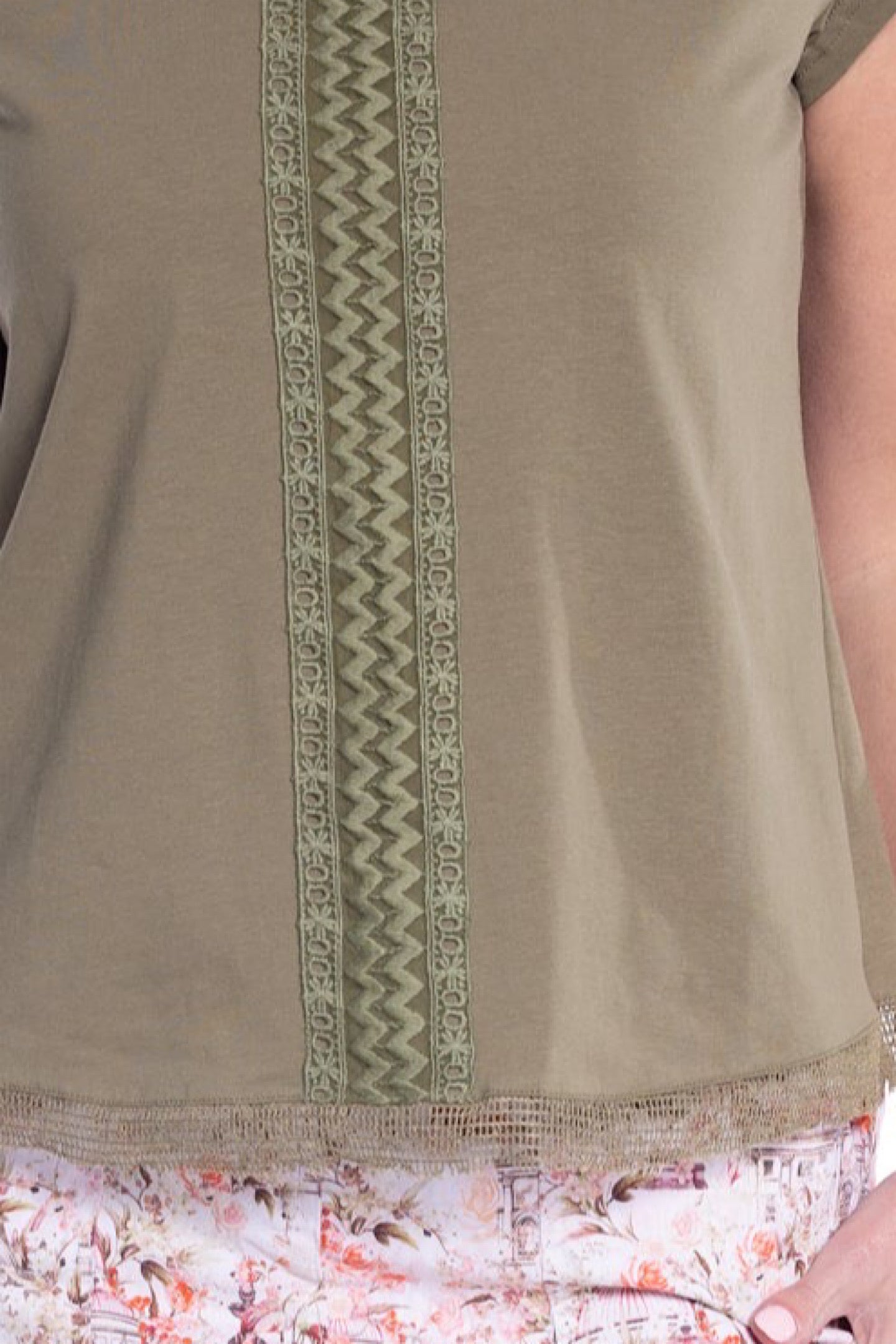 Cafe Latte Lace Khaki T-shirt CLM499