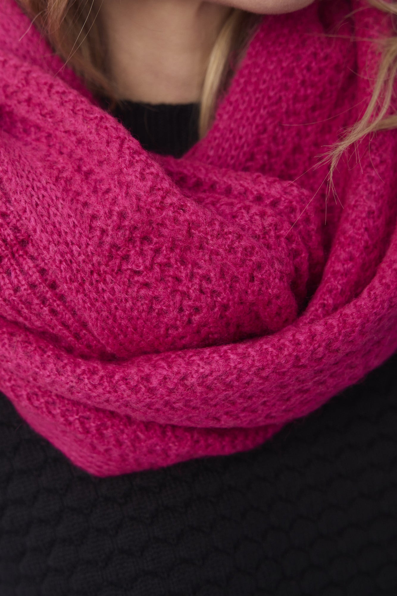 Orientique Scarf Hot Pink 1342