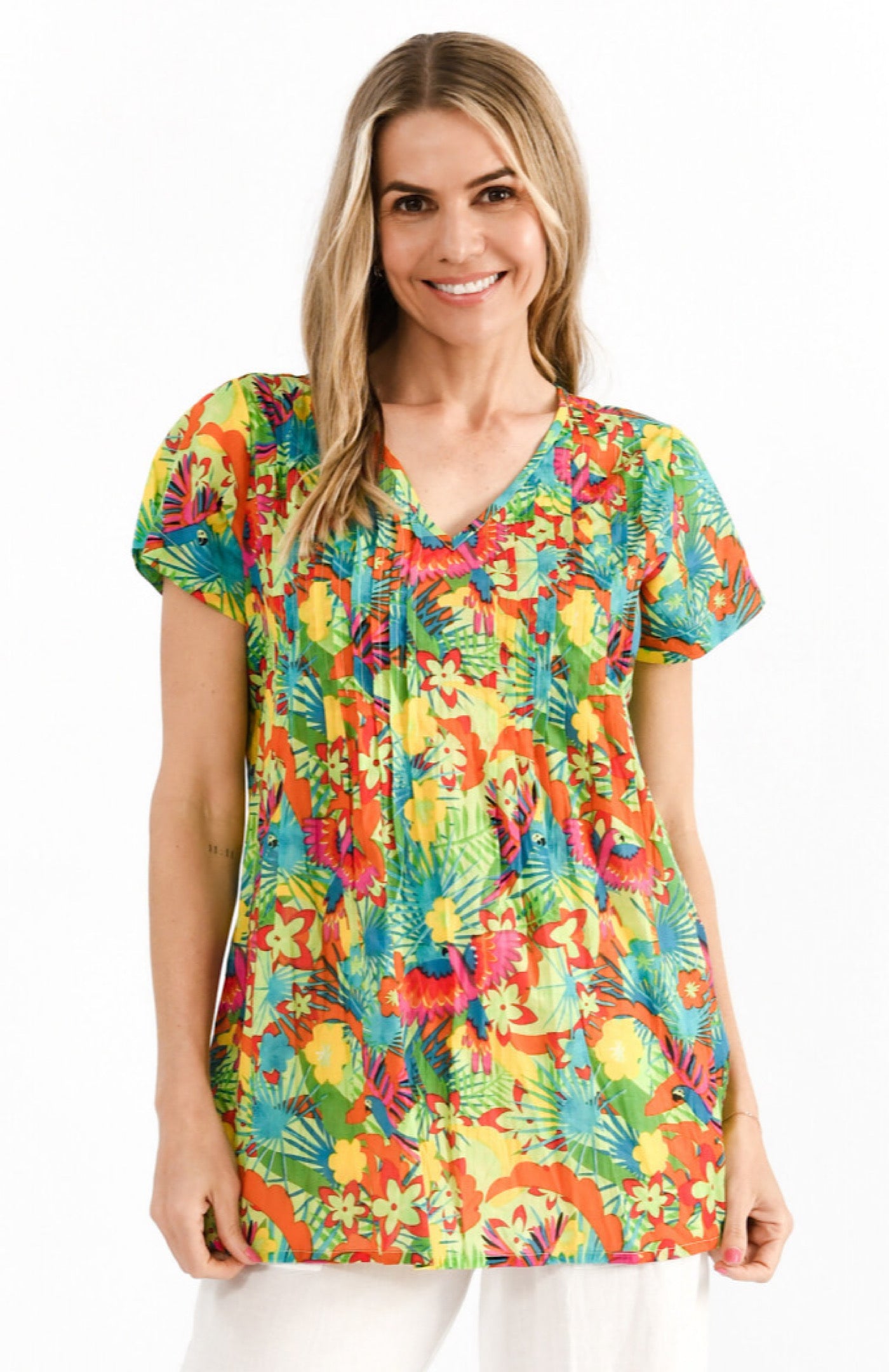 One Summer Kayla Macau Trop 1