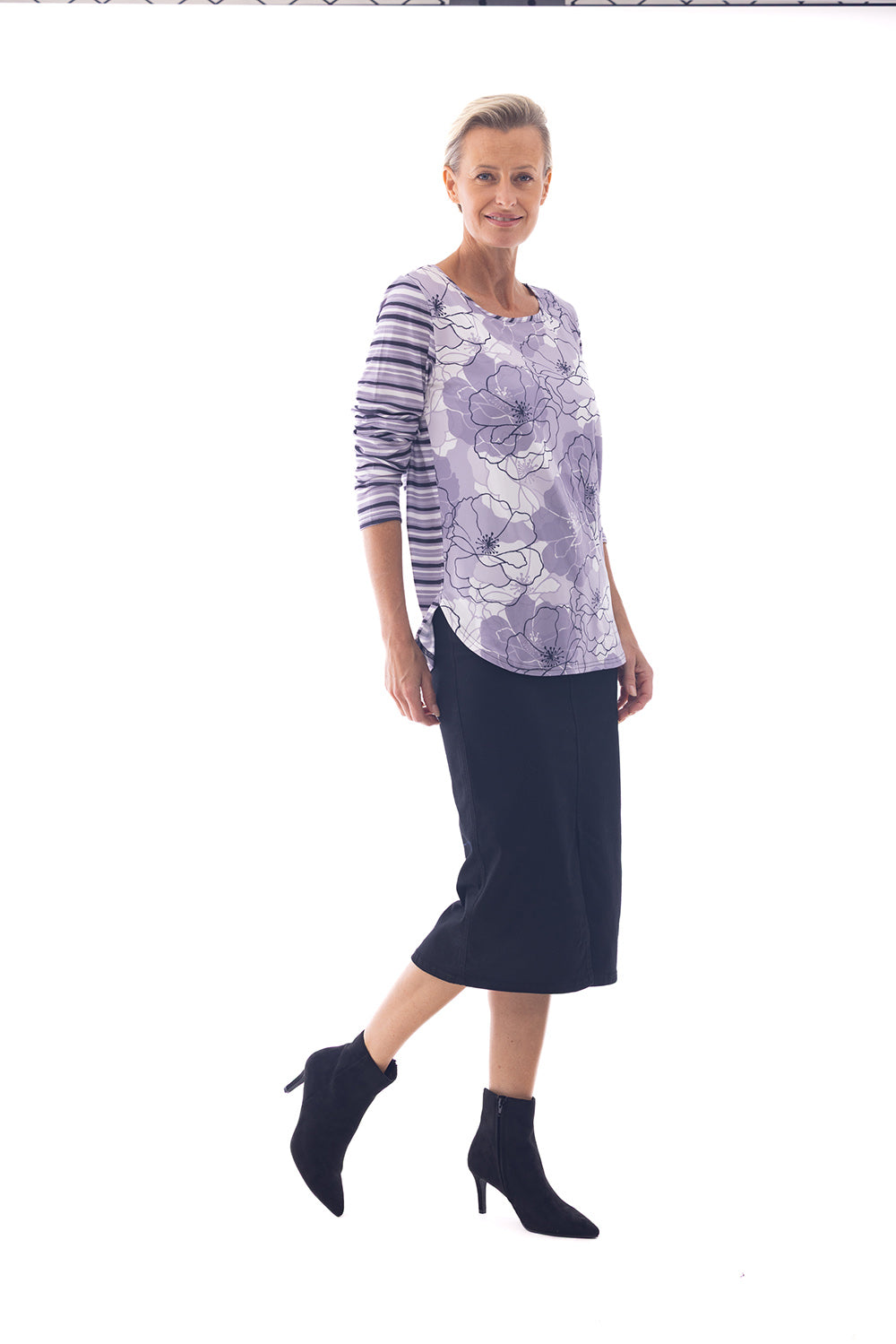 Cafe Latte Silver Floral  CLM531