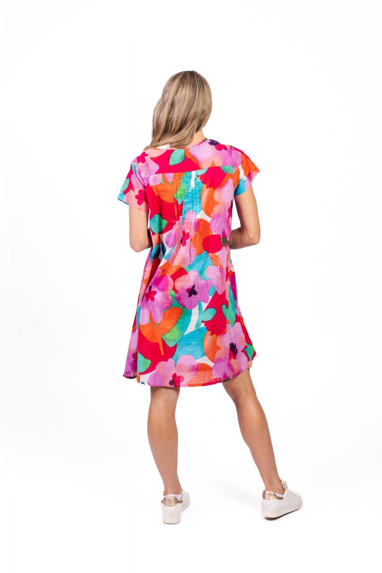 One Summer Nicola Lge Florak 2 DW26J