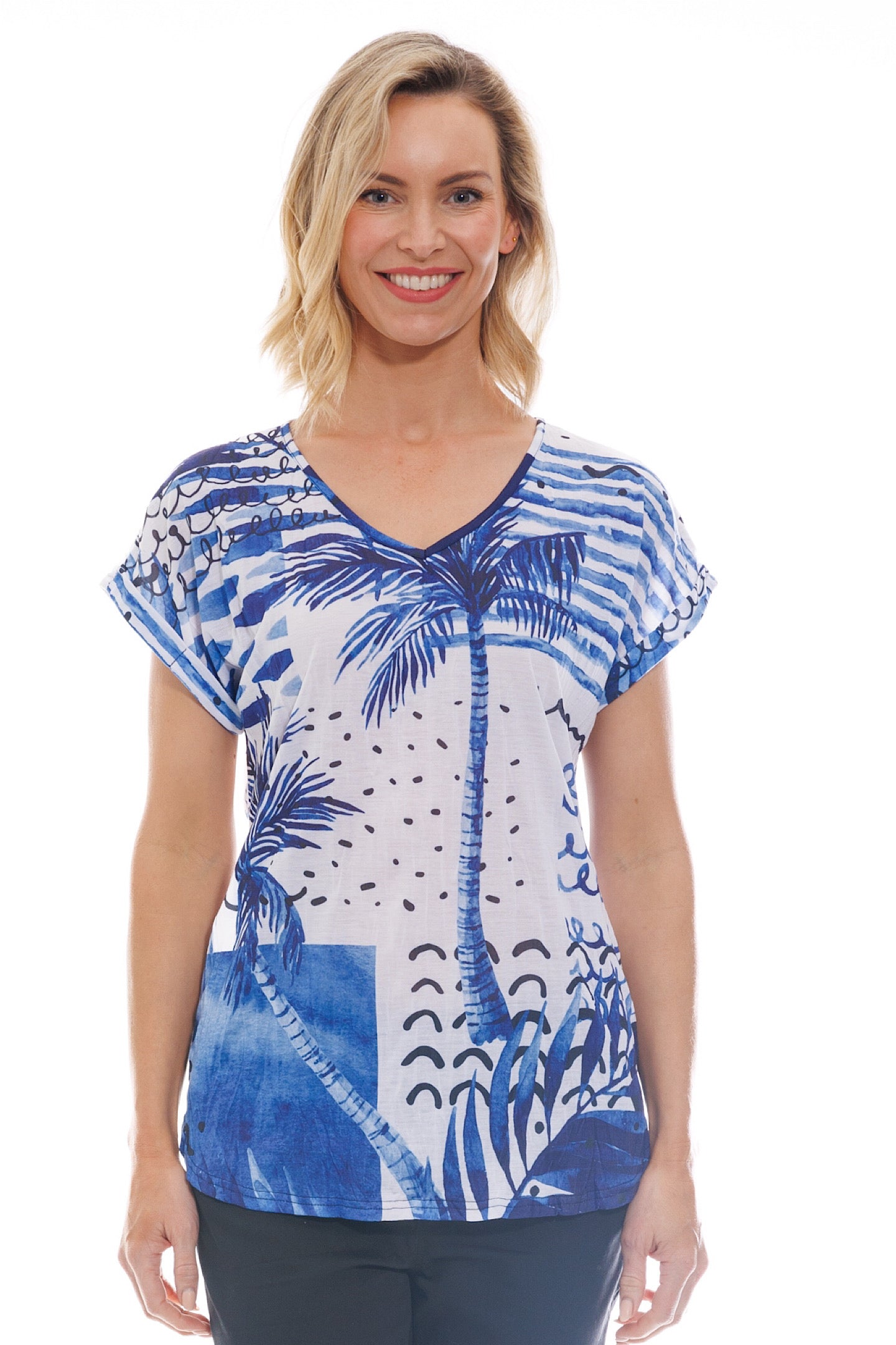 Cafe Latte V Neck Palm CLM433