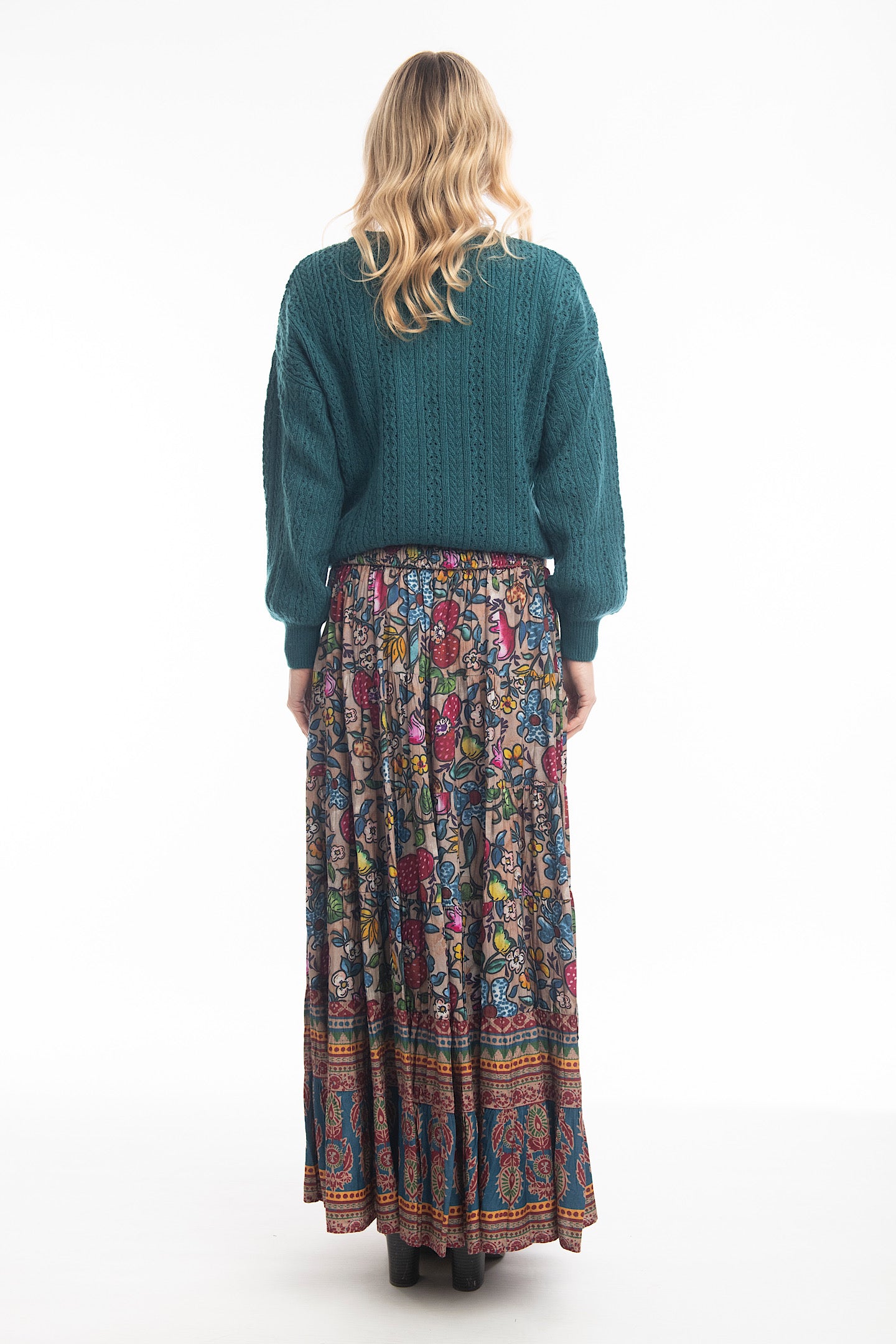Escape Ajnak Skirt 3504