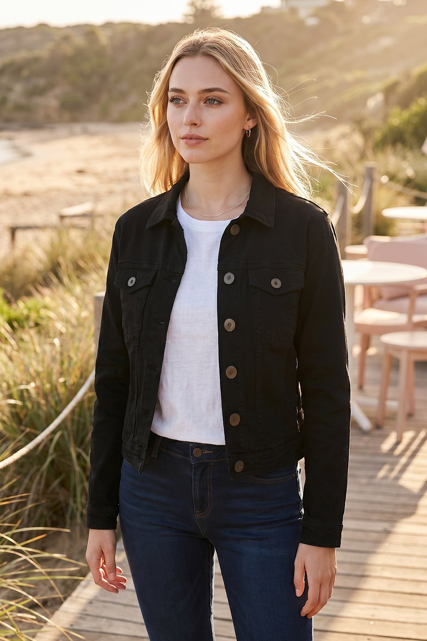 Cafe Latte Jacket Black CLM117