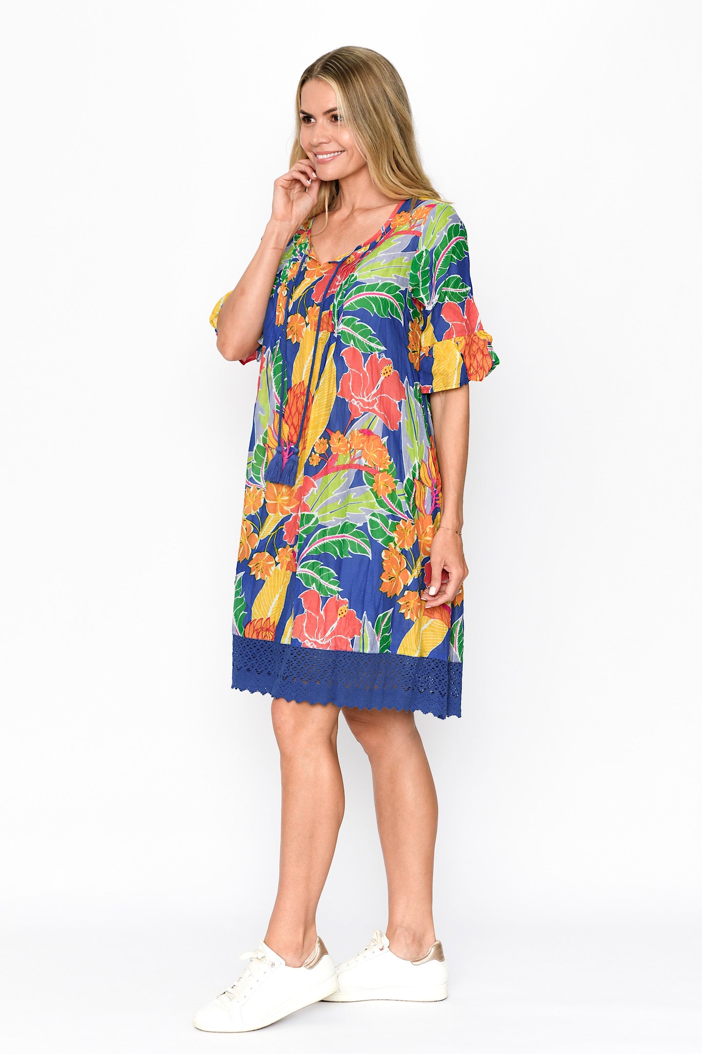 One Summer Hannah Trop 1 DW23H