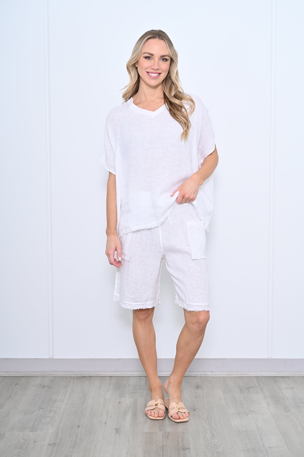 Cali & Co Fringe Shorts White CA24152-1